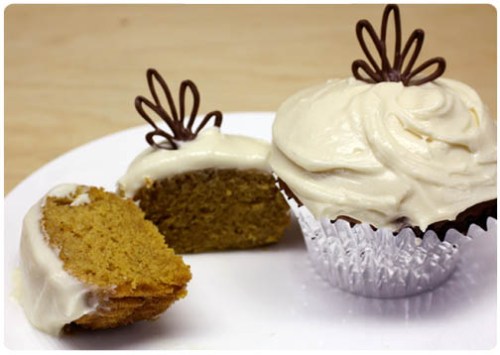 pumpkin-cake pumpkin cupcake recipe with cream cheese frosting